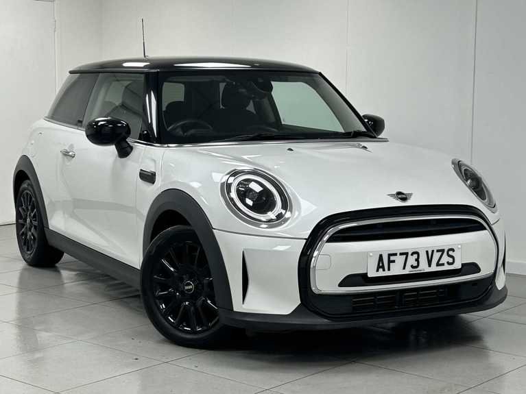 2023 MINI Cooper 1.5 Cooper Classic Premium 3dr